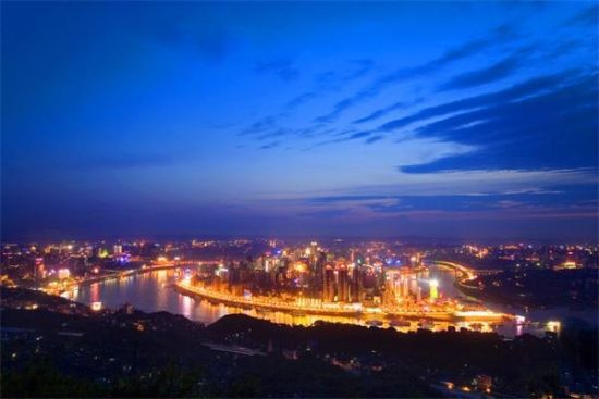 重庆盛会，尊敬的领导与朋友们共聚一堂