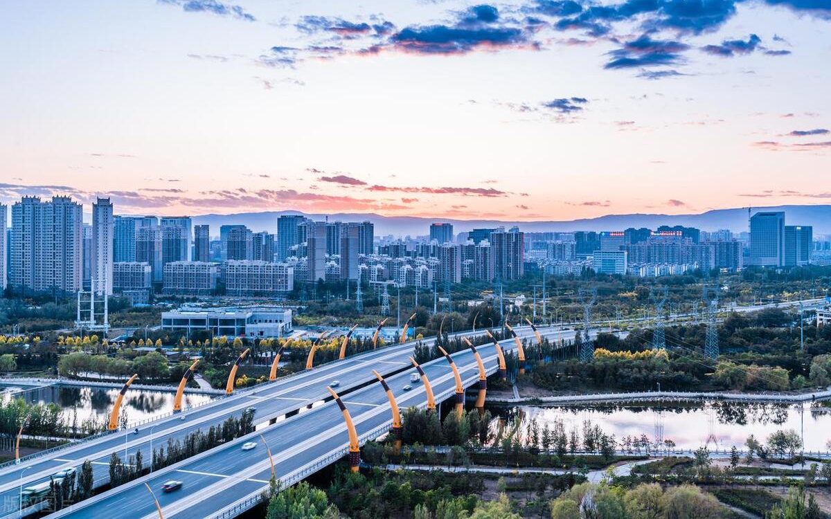 呼和浩特独特小巷风味探寻之旅